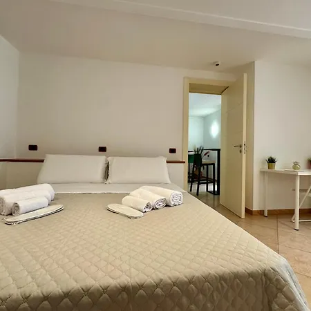 Admired Apartment Bari